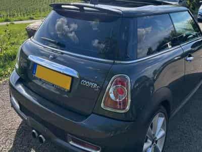 Mini Cooper Cooper S (2010) - Photo 2