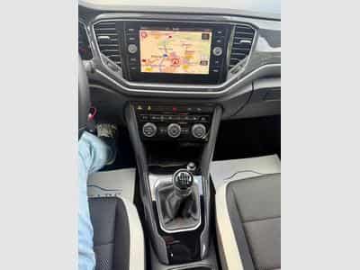 VW T-Roc 1.5 TSI 150 Sport (2019) - Photo 12