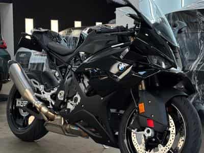 BMW S S1000RR Full Black (2026) - Photo 1