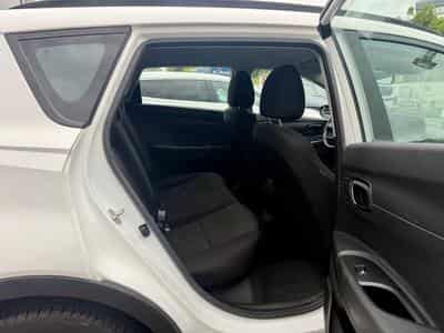 Hyundai Bayon 1.0 T-GDI 100 2WD Aut. Select (2022) - Foto 10