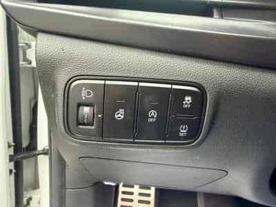 Hyundai Bayon 1.0 T-GDI 100 2WD Aut. Select (2022) - Foto 15