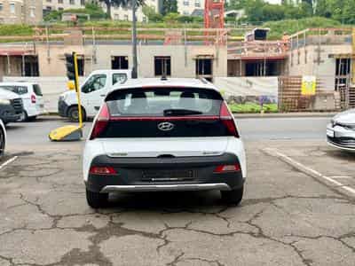 Hyundai Bayon 1.0 T-GDI 100 2WD Aut. Select (2022) - Foto 5