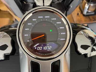 Harley-Davidson Fat Boy Black (2020) - Photo 1