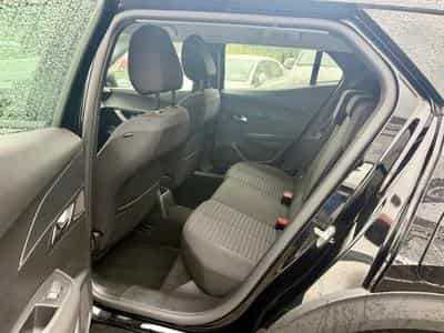 Peugeot 2008 1.2 PureTech 100 Active (2022) - Photo 11
