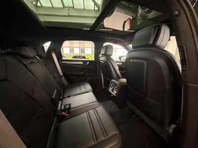 Porsche Cayenne Platinum – Toit Pano, BOSE, Suspension Pneumatique (2023) - Photo 12