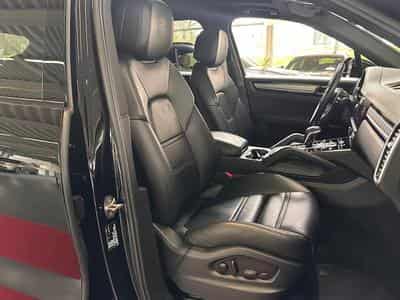 Porsche Cayenne Platinum – Toit Pano, BOSE, Suspension Pneumatique (2023) - Photo 10