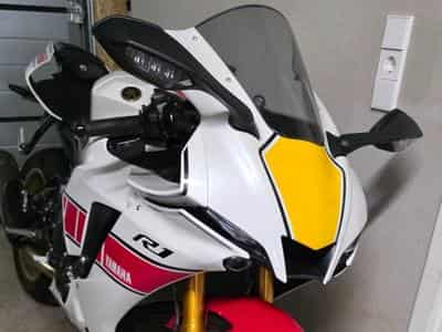 Yamaha R1 60th anniversary (2022) - Foto 1