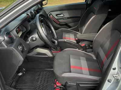 Dacia Duster Techroad 1.3l TCe 110kw essence manuelle (2019) - Photo 9