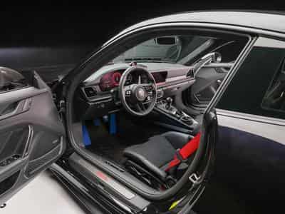Porsche 911 GT3 Touring (2025) - Photo 1