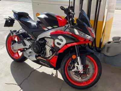 Aprilia Tuono 660 (2022) - Foto 1