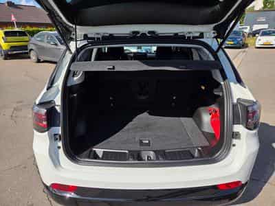 Jeep Compass SUMMIT 4XE PLUG-IN HYBRID (2025) - Photo 7