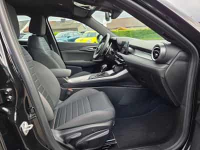 Alfa-Romeo Tonale SPRINT 1.5 HYBRID 130 CV (2025) - Photo 10