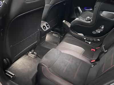 Mercedes A 220 AMG Line (2018) - Photo 8