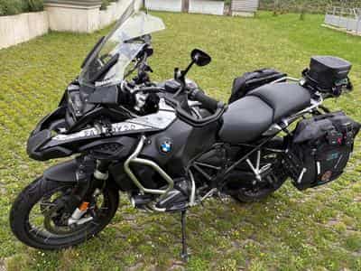 BMW R (2022) - Foto 1