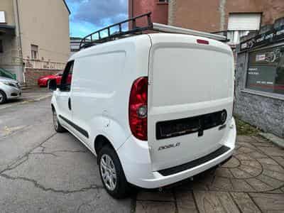 Fiat Doblo 1.3 JTD 95CV. 3 PLACES NAVIGATION CLIMATRONIC CAMERA (2020) - Foto 4