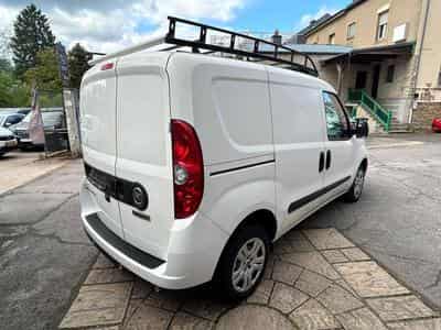 Fiat Doblo 1.3 JTD 95CV. 3 PLACES NAVIGATION CLIMATRONIC CAMERA (2020) - Foto 6
