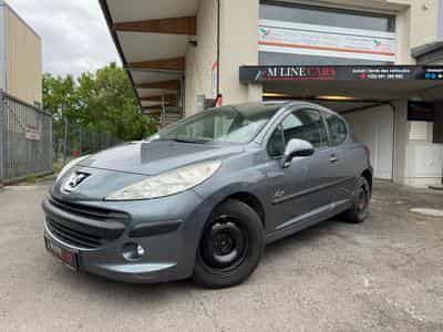 Peugeot 207 1.4i 73ch Xline (2009) - Photo 3