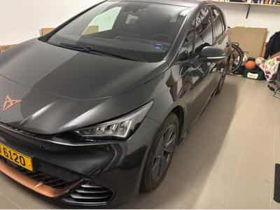 Cupra Born (2022) - Photo 1
