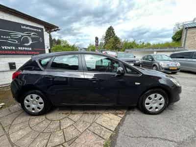 Opel Astra 1.3 Automatique (2011) - Photo 7