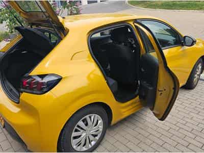 Peugeot 208 Like (2021) - Foto 1
