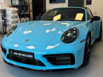 Porsche 992 Targa 4 GTS (2024) - Foto 1