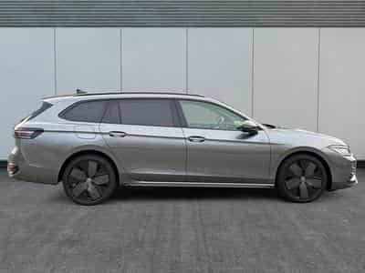 VW Passat Variant R-Line (2026) - Foto 5
