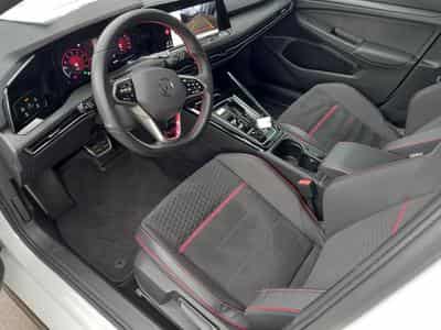 VW Golf Clubsport 2.0 TSI (2024) - Foto 2