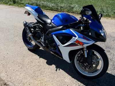 Suzuki GSXR GSX-R 600 K7 (2007) - Foto 1