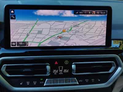 BMW X4 XLINE 190 PS (2021) - Photo 9