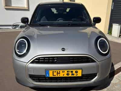 Mini Cooper C Favoured Trim (2025) - Foto 1