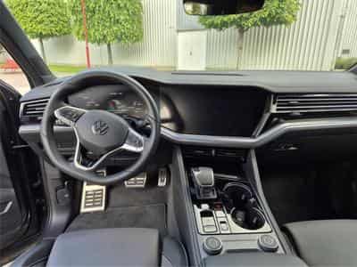 VW Touareg R-Line (2025) - Photo 15