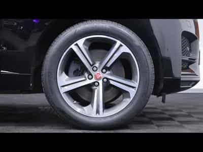 Jaguar F-Pace P400e SE (2022) - Photo 9