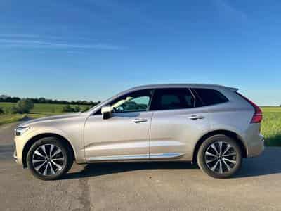 Volvo XC60 B4 Diesel Mild Hybrid Plus Bright (ASO) (2022) - Photo 4