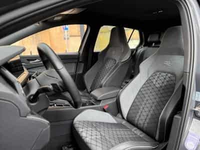 VW Golf VIII / R LINE / Automatique / LED / COCKPIT VIRTUEL (2022) - Photo 15
