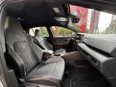 VW Golf VIII / R LINE / Automatique / LED / COCKPIT VIRTUEL (2022) - Photo 14
