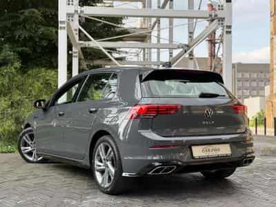 VW Golf VIII / R LINE / Automatique / LED / COCKPIT VIRTUEL (2022) - Photo 3