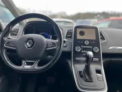 Renault Grand Scenic 7 PLACES / AUTOMATIQUE / LED / NAVI (2017) - Photo 6