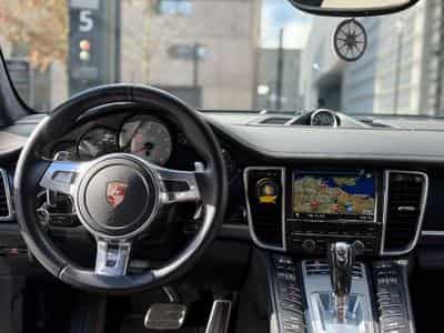 Porsche Panamera GTS / 4.8 / PDK / (2012) - Photo 12