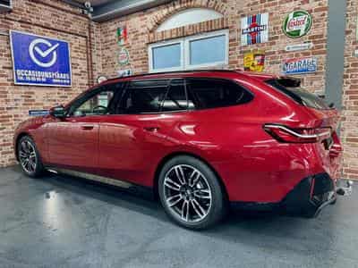 BMW 520 520dA Touring 2.0 197cv Auto xDrive M-SPORT (2025) - Foto 2