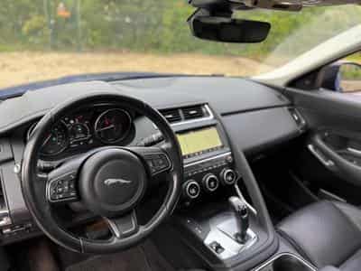 Jaguar E-Pace Automatique / Toit Panoramique (2018) - Photo 9