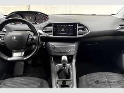Peugeot 308 SW Puretech (2019) - Photo 12
