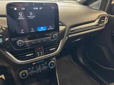 Ford Fiesta ST-Line (2022) - Photo 9