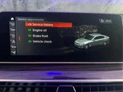 BMW 520 X-Drive Luxury Line (2018) - Photo 9