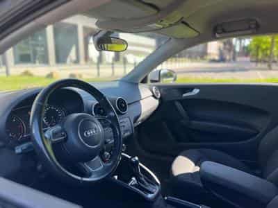 Audi A1 Automatique / Diesel (2012) - Foto 12