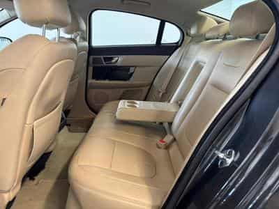 Jaguar XF 3.0 V6 Diesel Premium Luxury (2011) - Foto 11