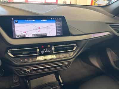 BMW 118 D M Sport (2020) - Foto 8