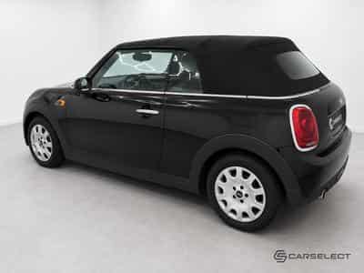 Mini Cabrio Cooper (2017) - Photo 3