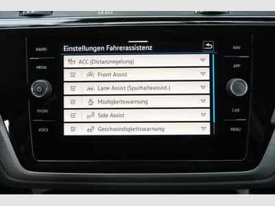 VW Touran 1.5 TSI DSG (2026) - Photo 13