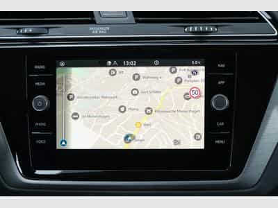 VW Touran 1.5 TSI DSG (2026) - Photo 9