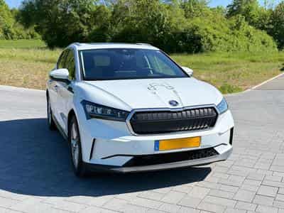 Skoda Enyaq IV 80 (2021) - Photo 2
